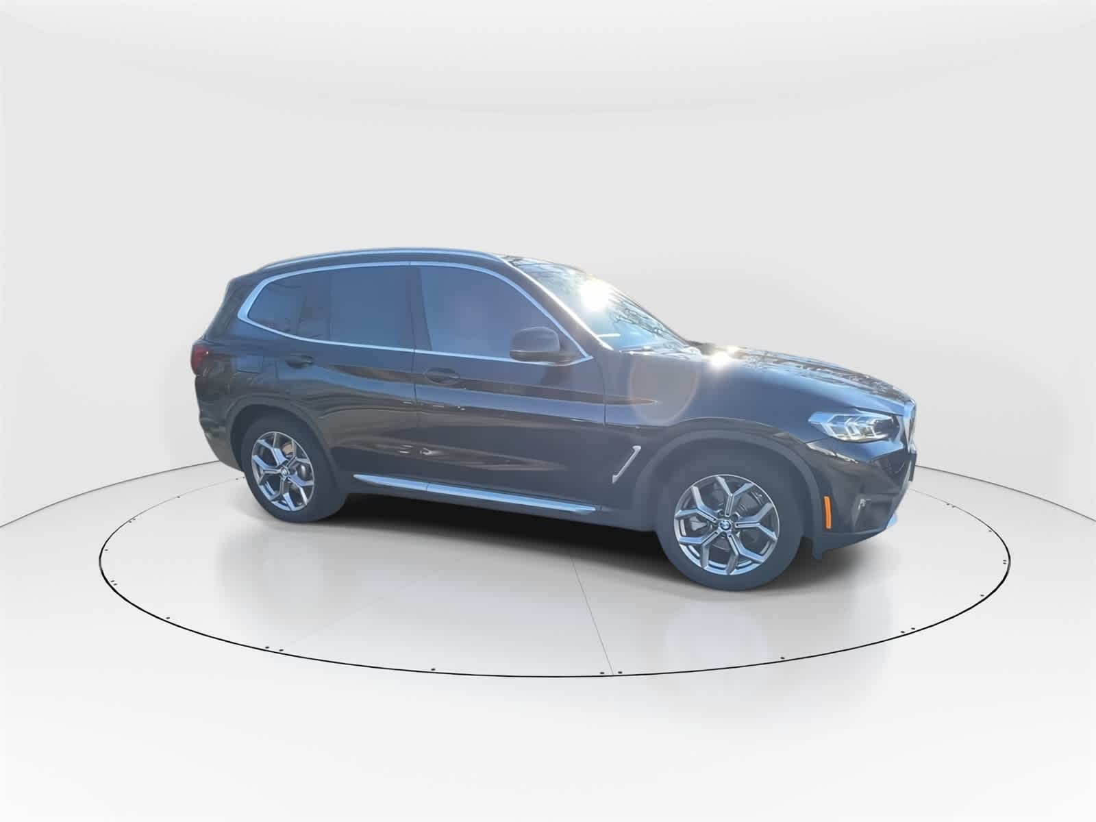 Thumbnail: 2022 BMW X3 - 3