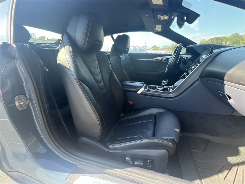 Thumbnail: 2020 BMW 8 Series - 22
