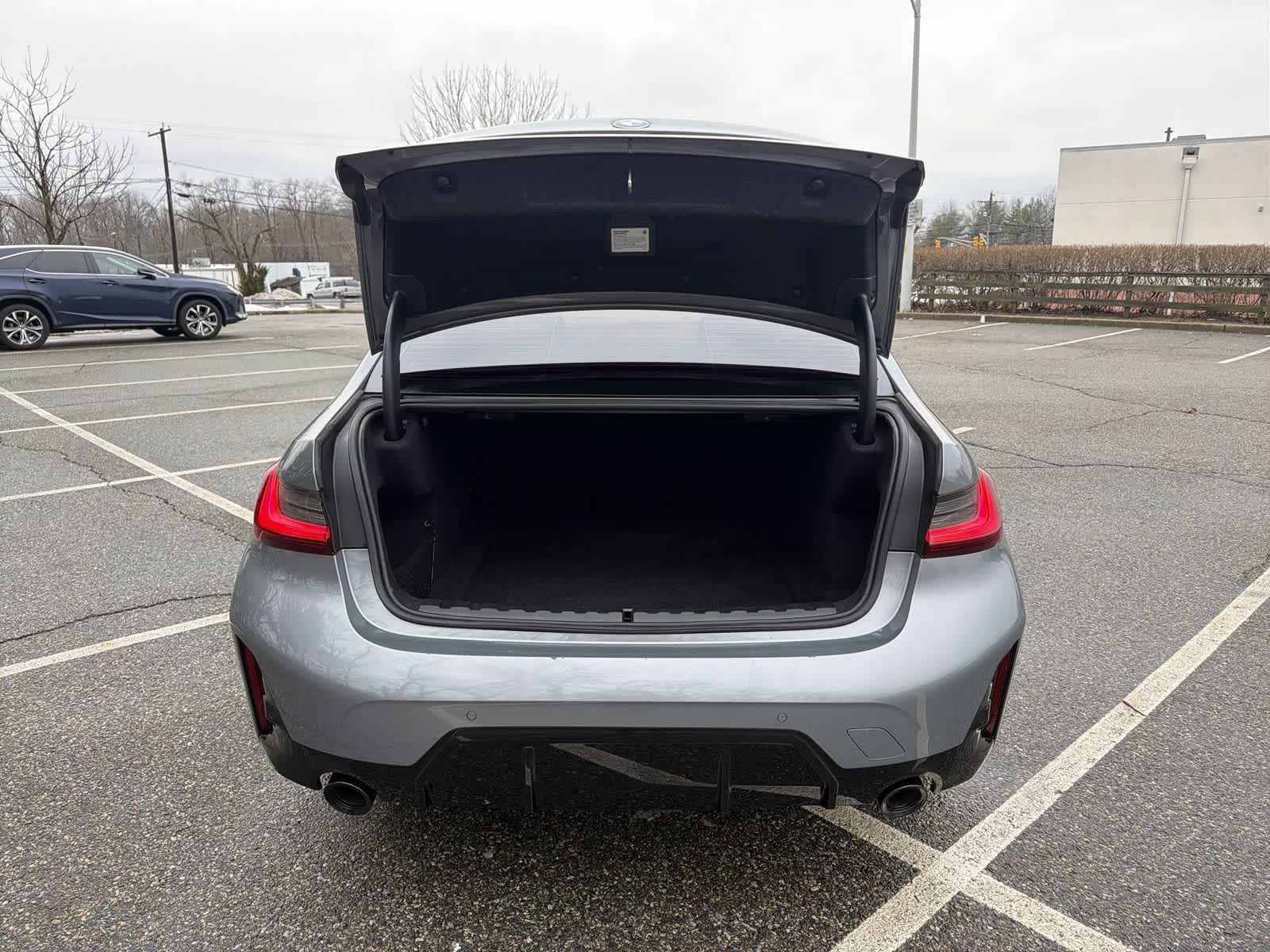 Thumbnail: 2023 BMW 3 Series - 27