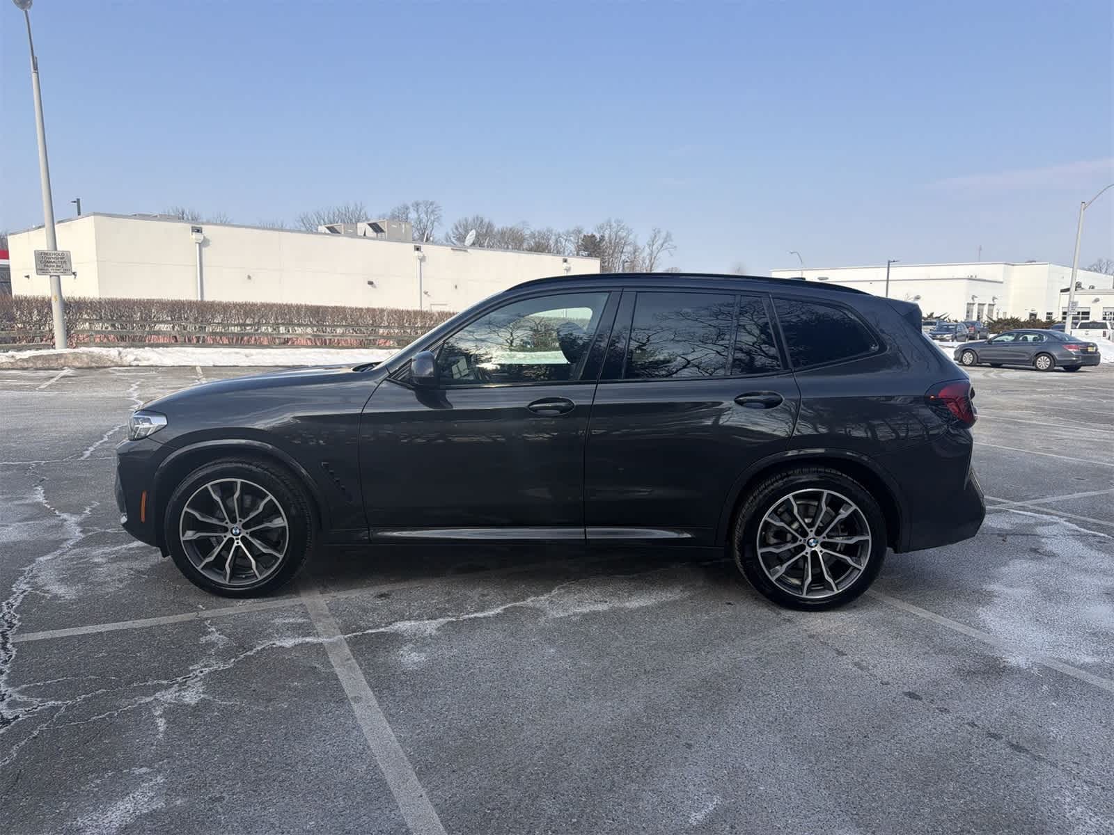 Thumbnail: 2022 BMW X3 - 11