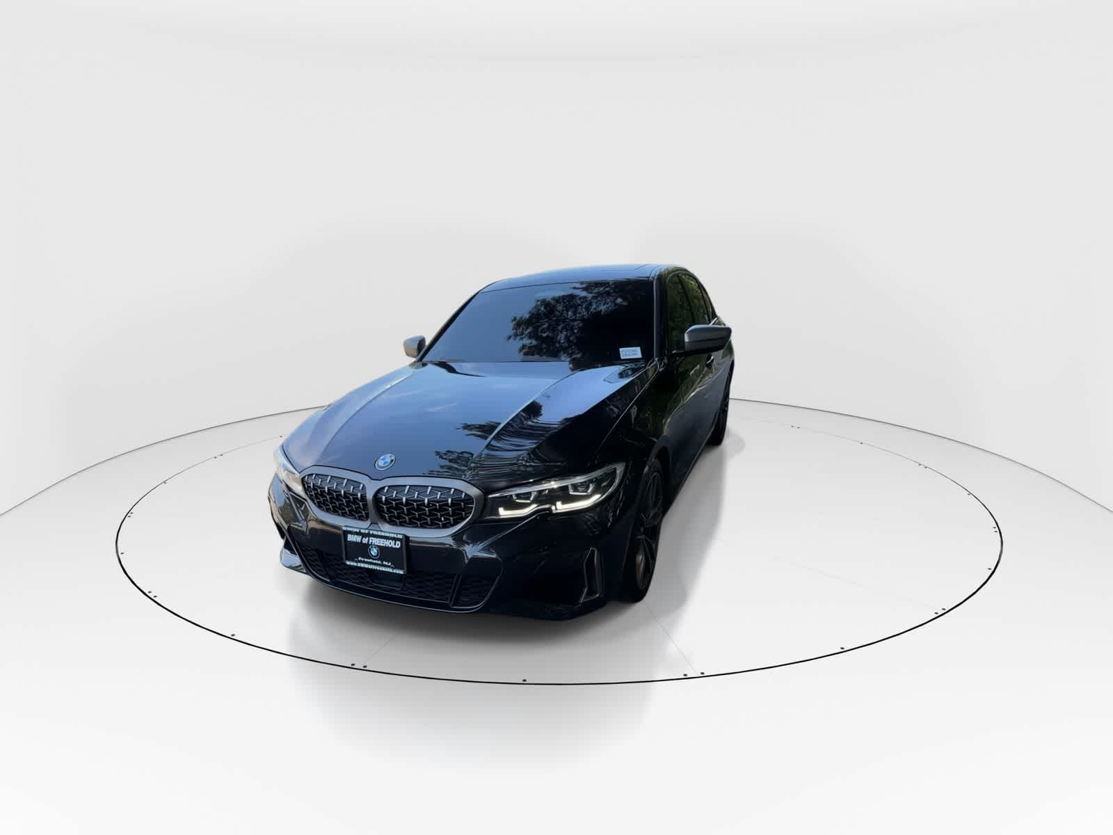 Thumbnail: 2022 BMW 3 Series - 3