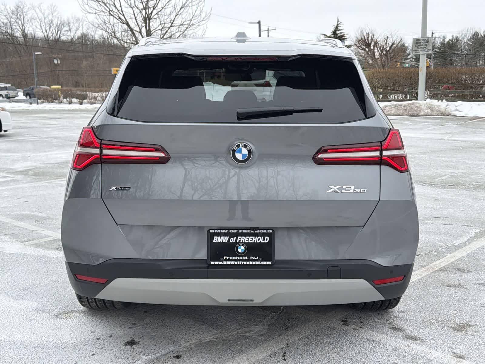 Thumbnail: 2025 BMW X3 - 13