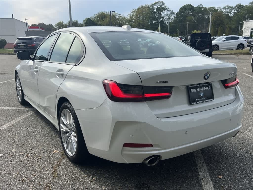 Thumbnail: 2023 BMW 3 Series - 12