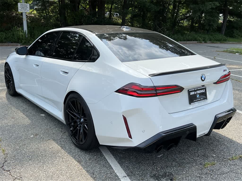 Thumbnail: 2025 BMW M5 - 12