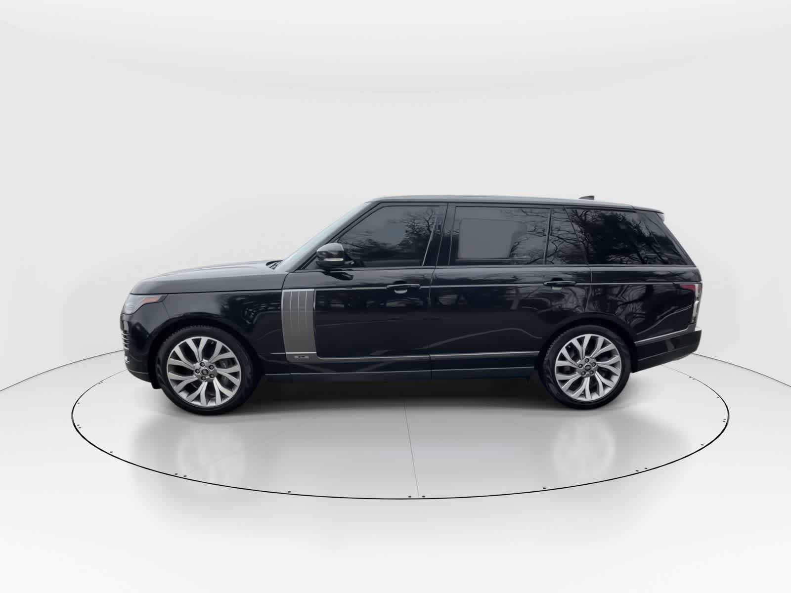 Thumbnail: 2018 Land Rover Range Rover - 6