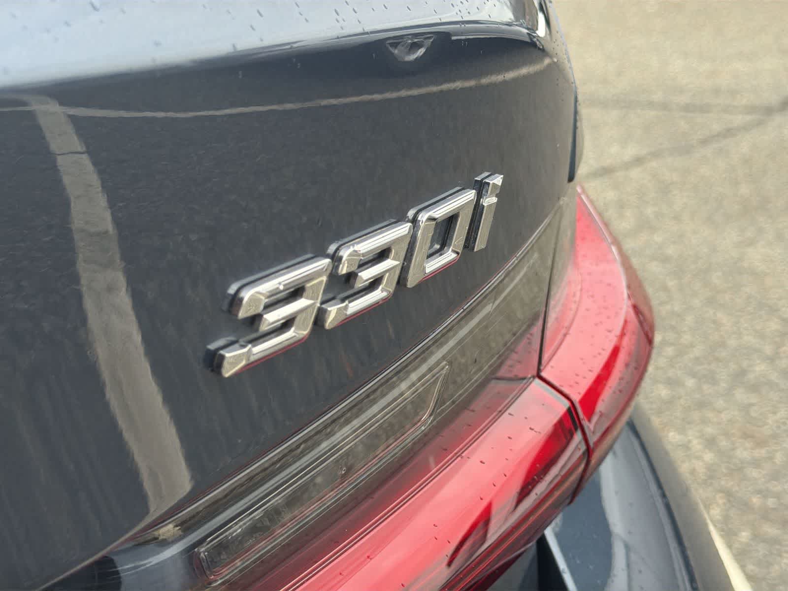 Thumbnail: 2025 BMW 3 Series - 15