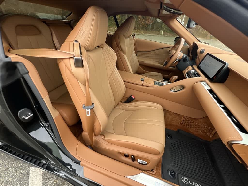 Thumbnail: 2024 Lexus LC - 22