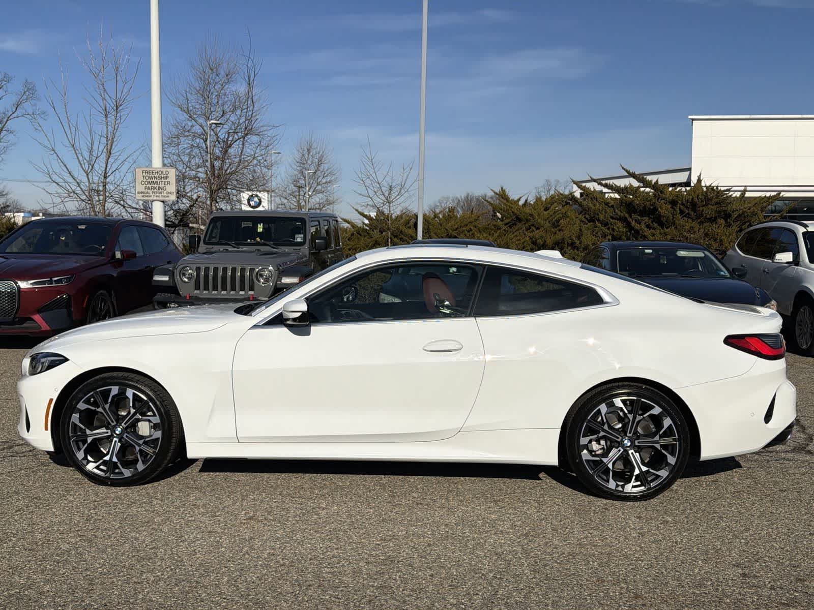 Thumbnail: 2025 BMW 4 Series - 11