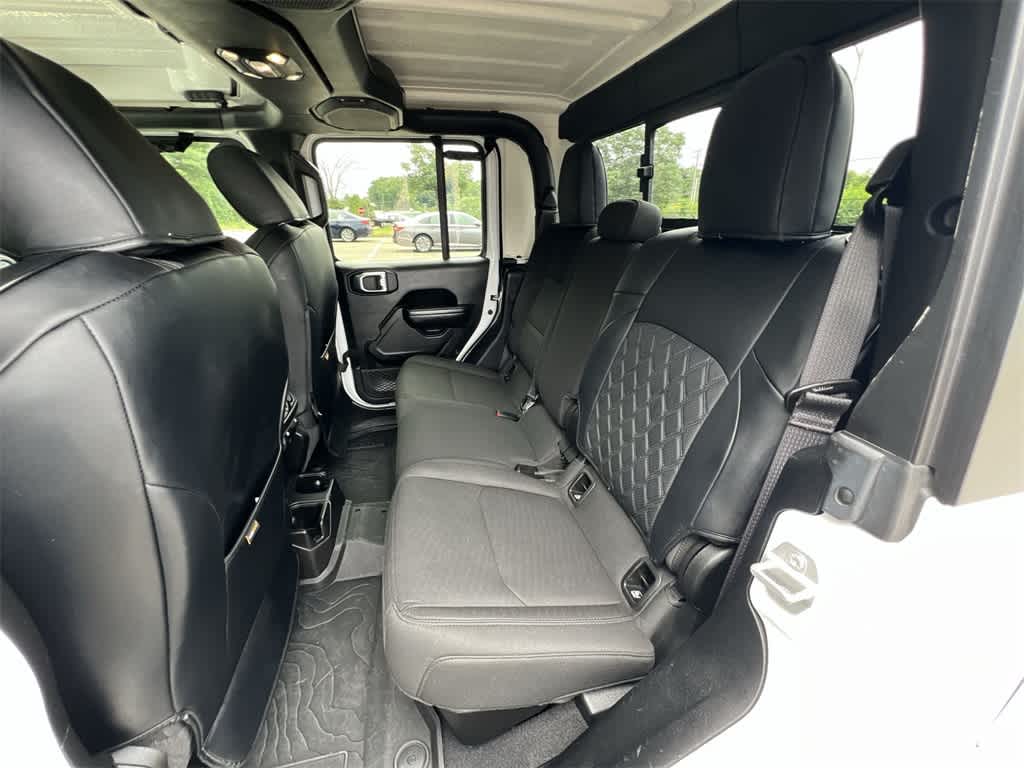 Thumbnail: 2021 Jeep Gladiator - 20