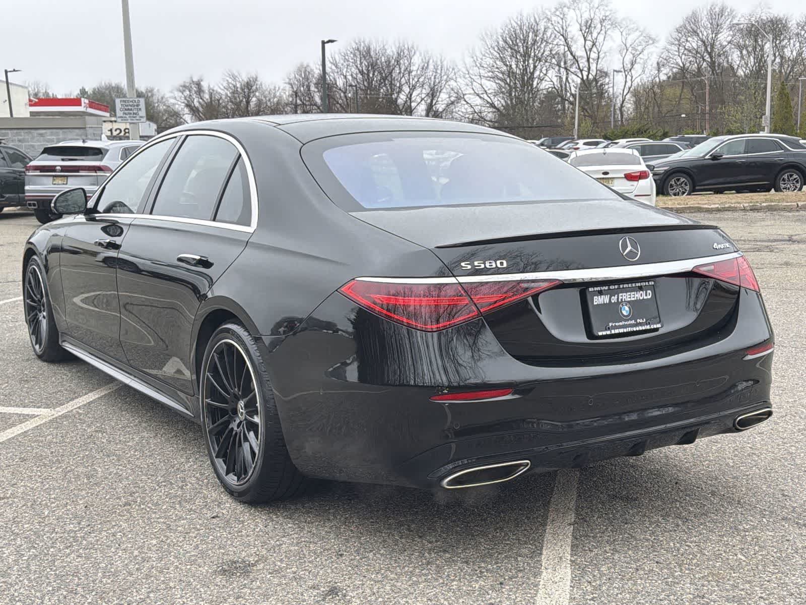 Thumbnail: 2022 Mercedes-Benz S-Class - 12