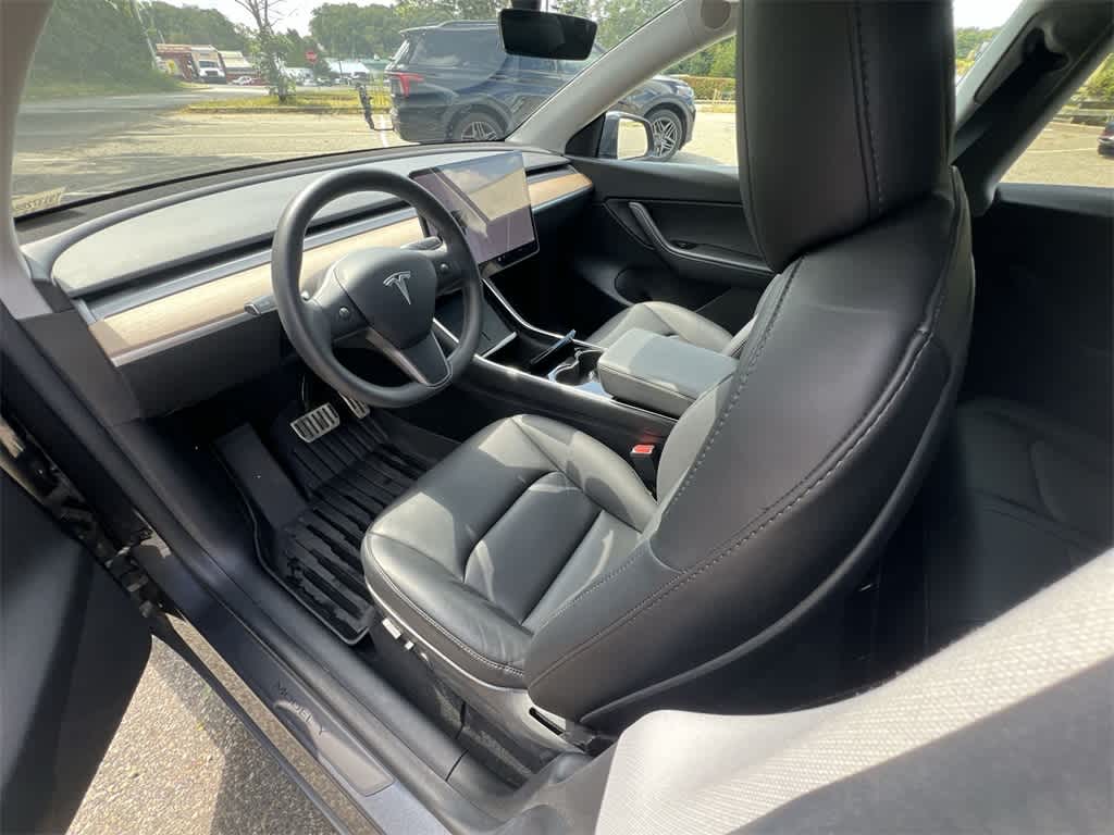 Thumbnail: 2021 Tesla Model Y - 10