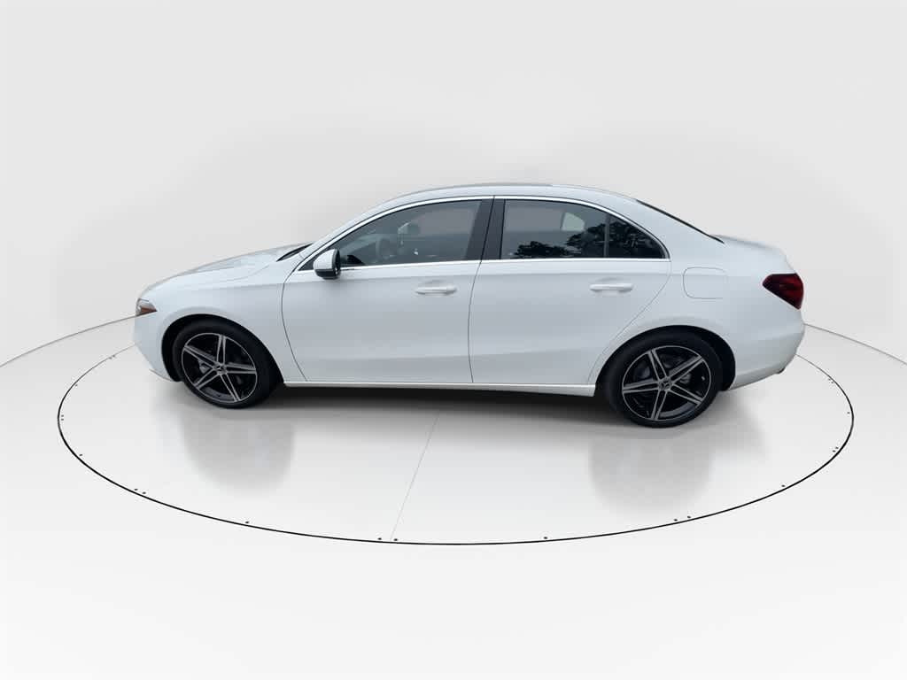 Thumbnail: 2022 Mercedes-Benz A-Class - 6