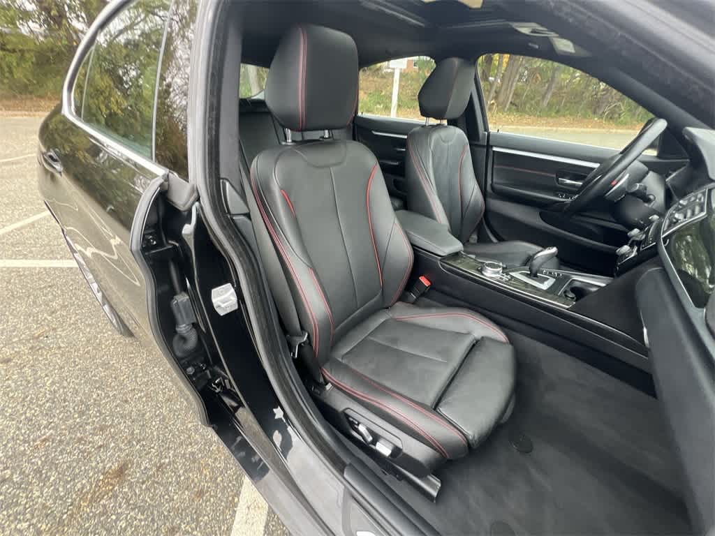 Thumbnail: 2019 BMW 4 Series - 22