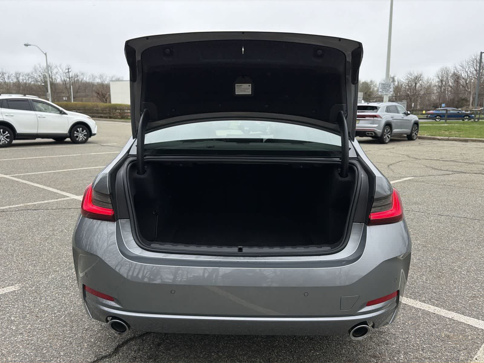 Thumbnail: 2023 BMW 3 Series - 27