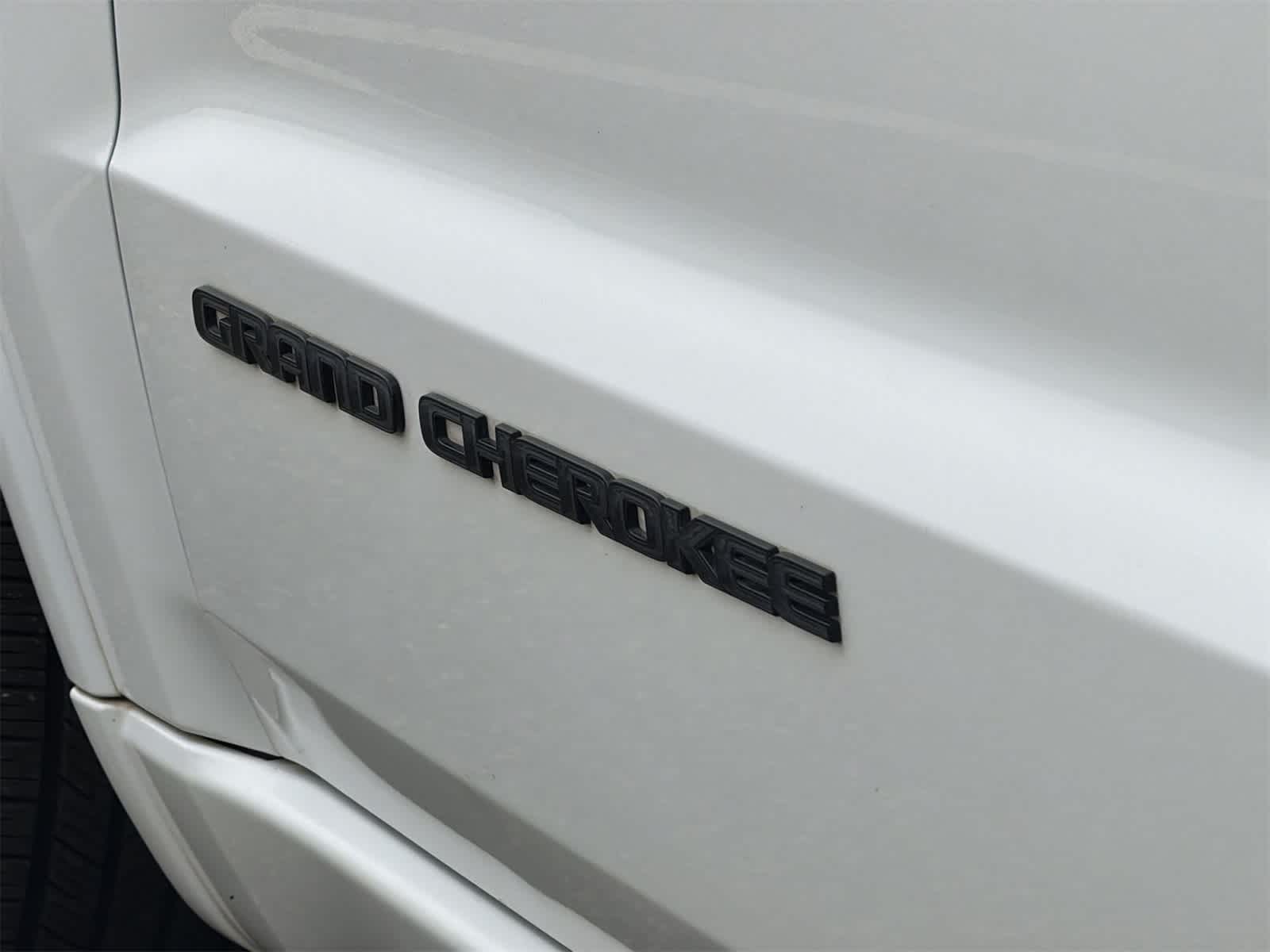 Thumbnail: 2019 Jeep Grand Cherokee - 15