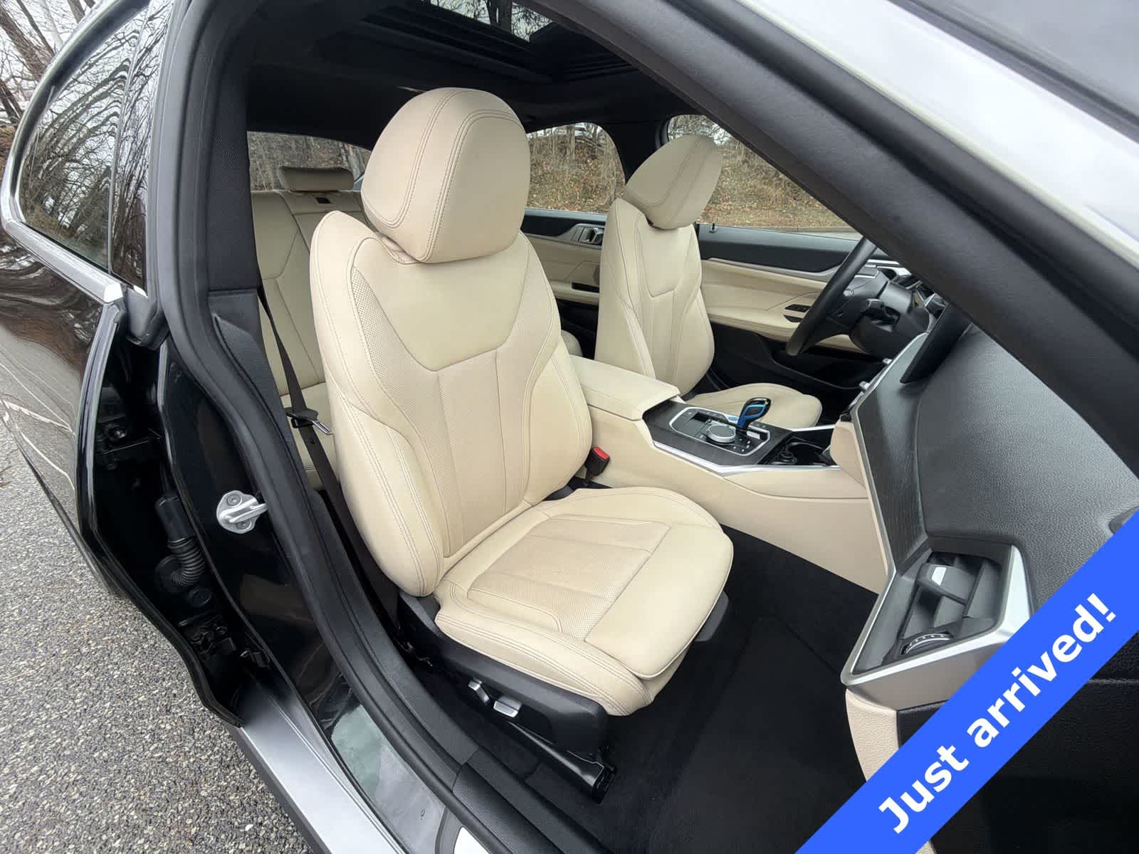 Thumbnail: 2023 BMW i4 - 22