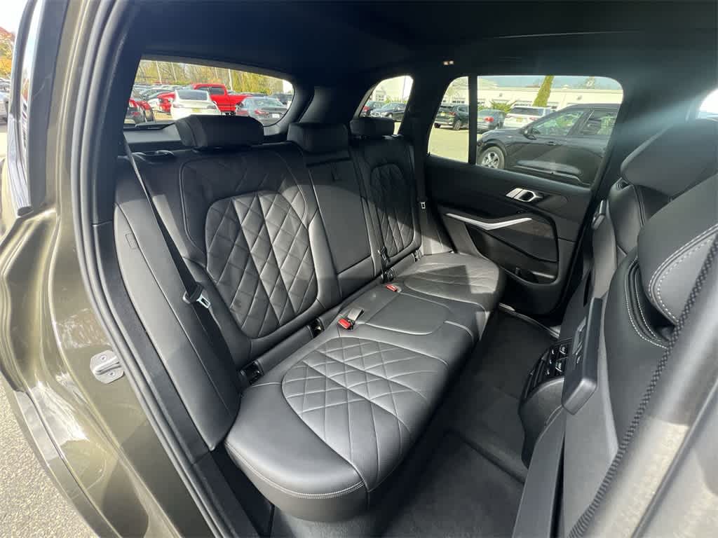 Thumbnail: 2023 BMW X5 - 21