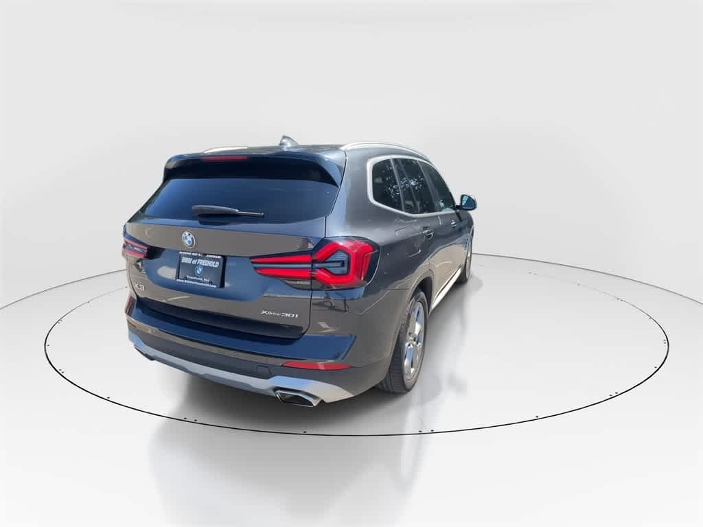 Thumbnail: 2023 BMW X3 - 8