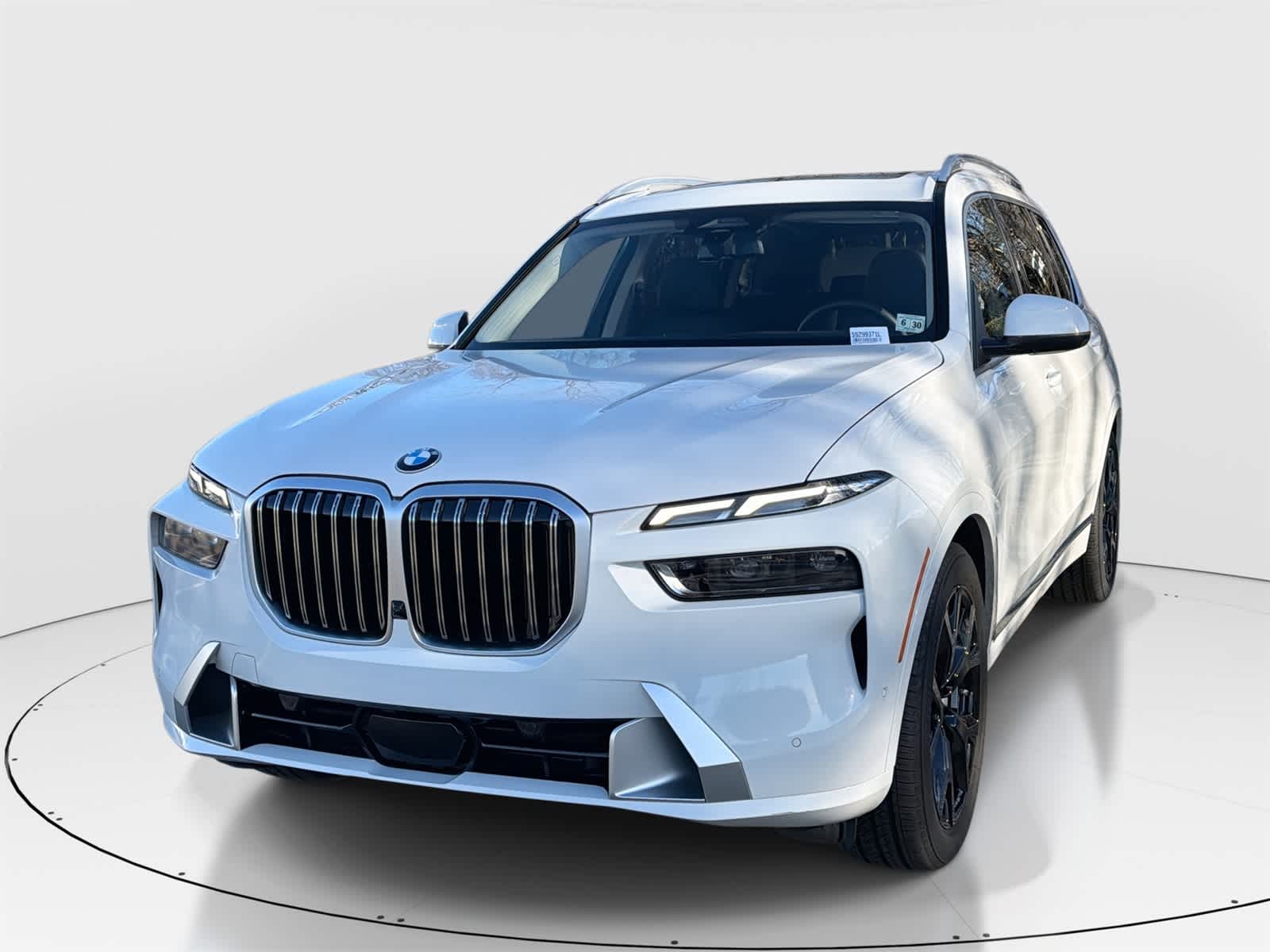 Thumbnail: 2025 BMW X7 - 1