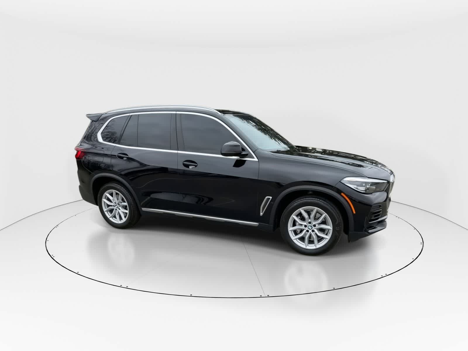 Thumbnail: 2023 BMW X5 - 9