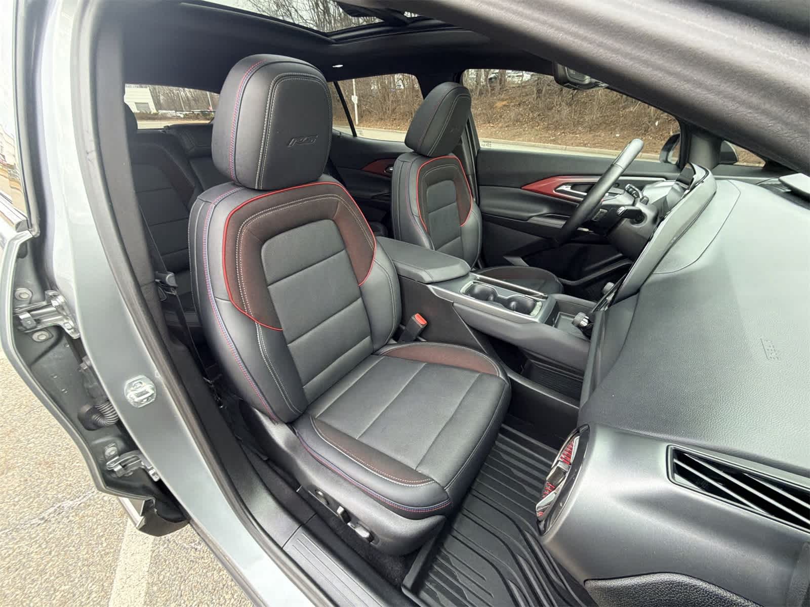 Thumbnail: 2025 Chevrolet Equinox - 22