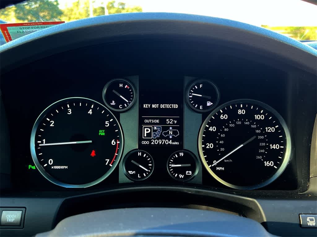 Thumbnail: 2015 Lexus LX - 26