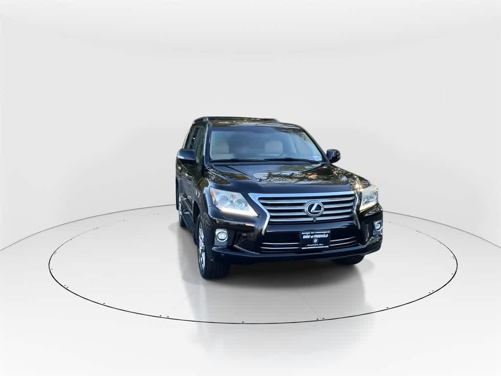 Thumbnail: 2015 Lexus LX - 4