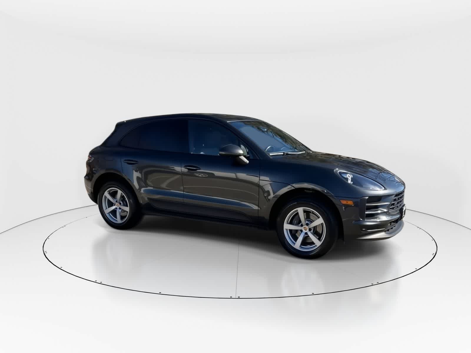 Thumbnail: 2020 Porsche Macan - 9