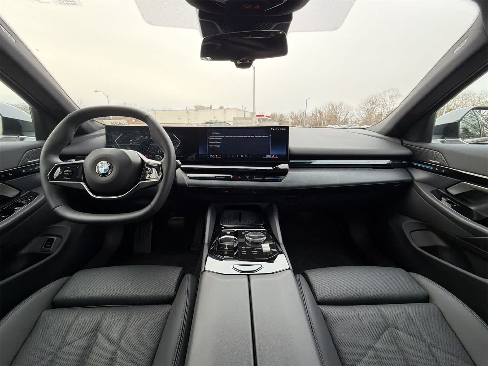 Thumbnail: 2026 BMW 5 Series - 18