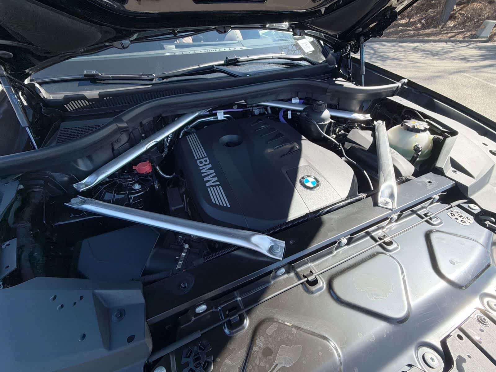 Thumbnail: 2026 BMW X5 - 17