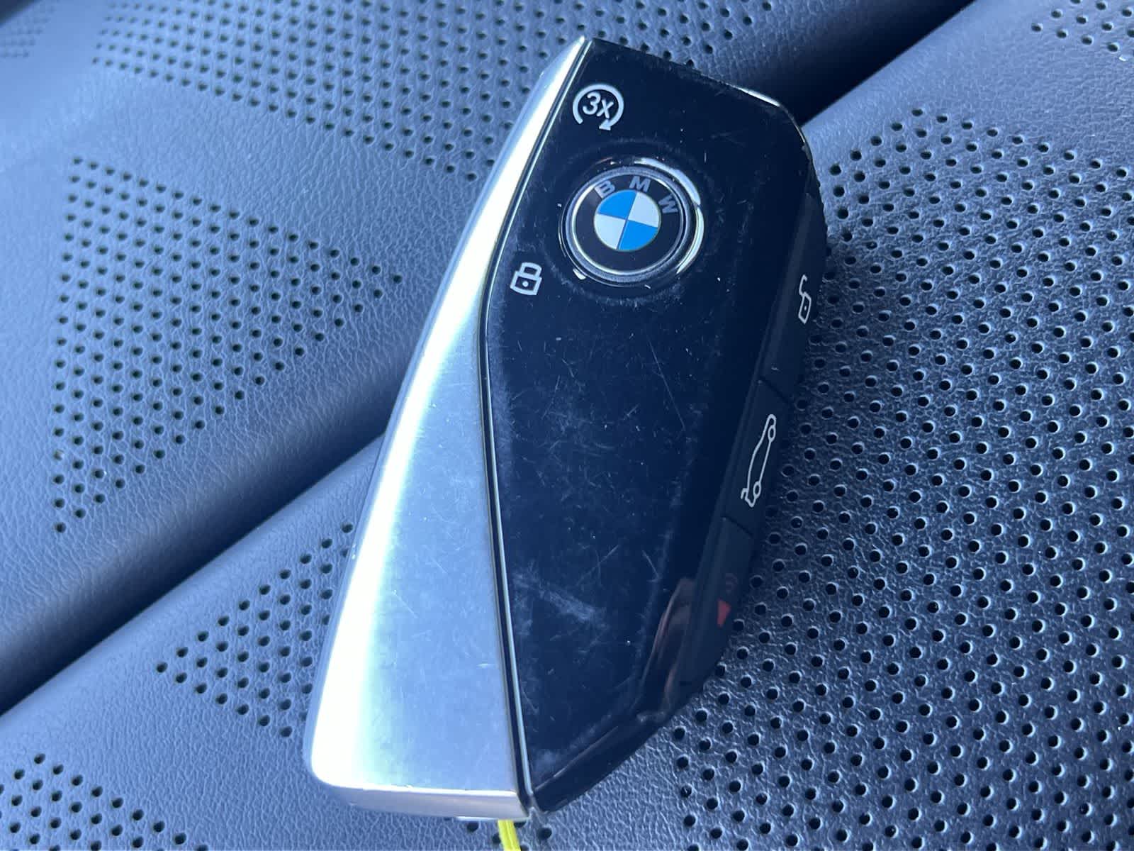 Thumbnail: 2025 BMW i7 - 28