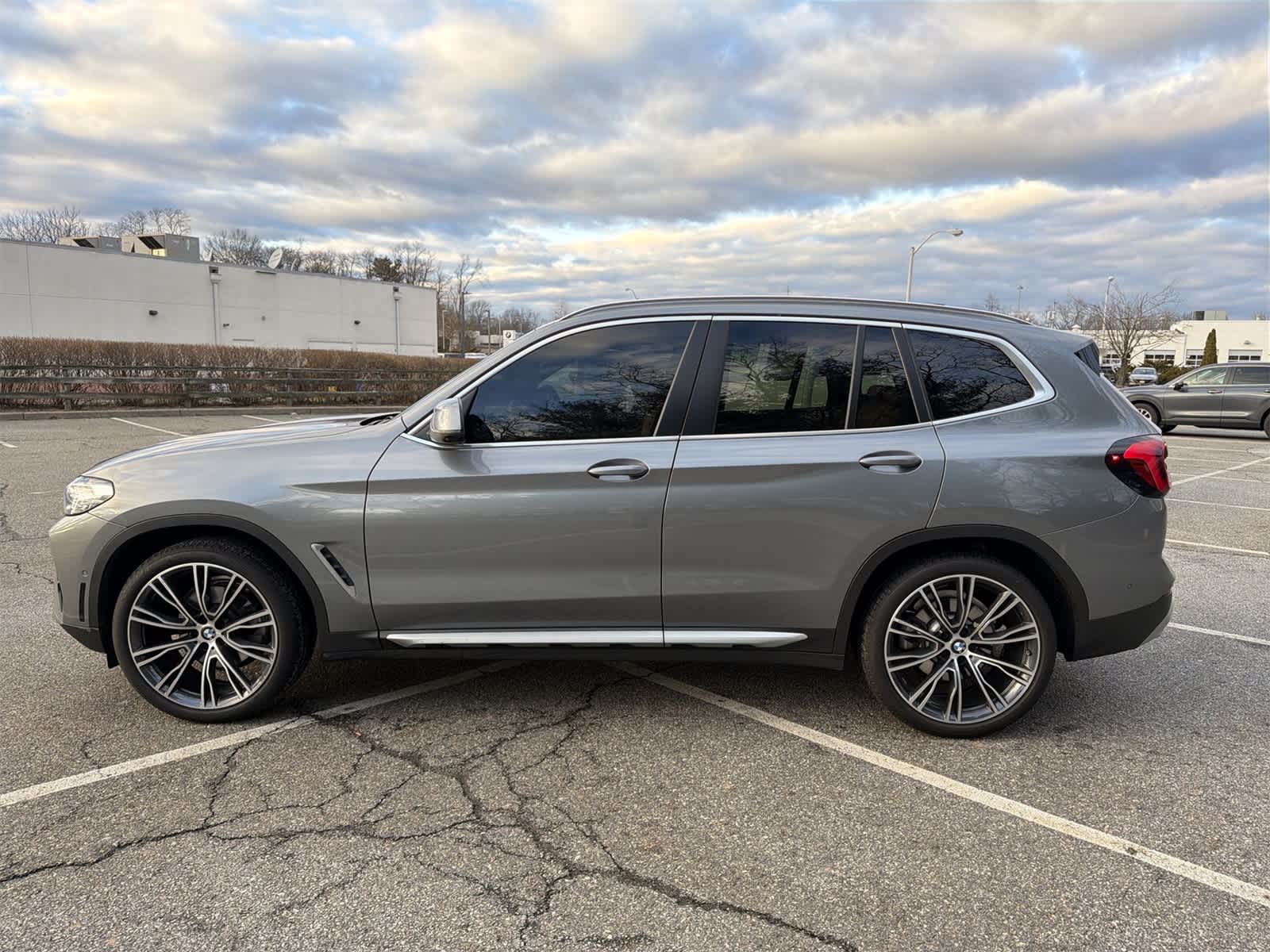 Thumbnail: 2024 BMW X3 - 11