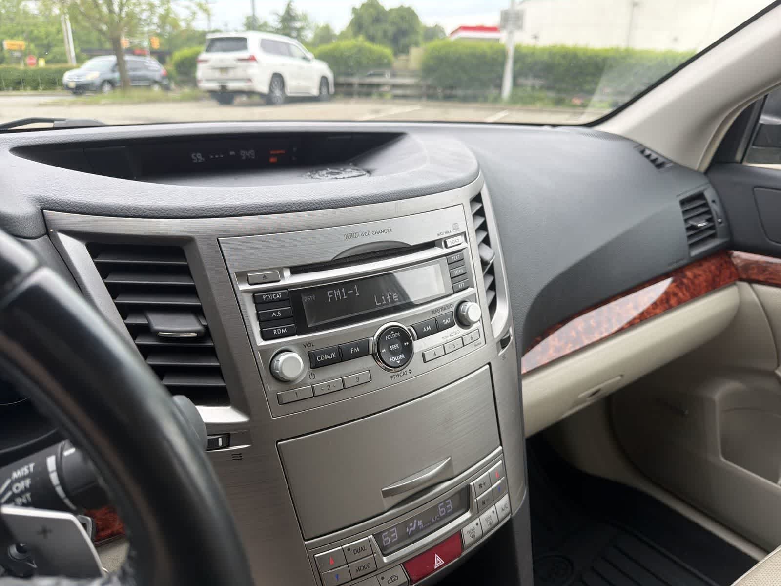 Thumbnail: 2011 Subaru Legacy - 24