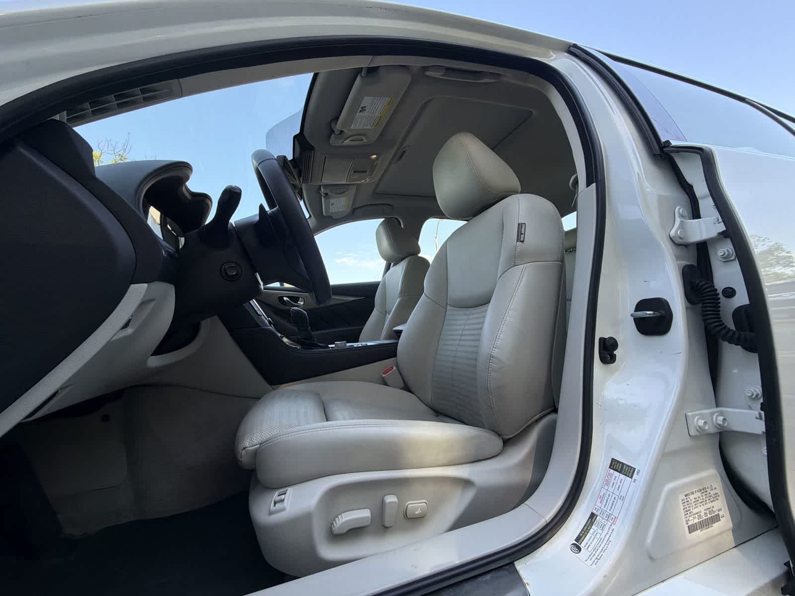 Thumbnail: 2019 INFINITI Q50 - 19