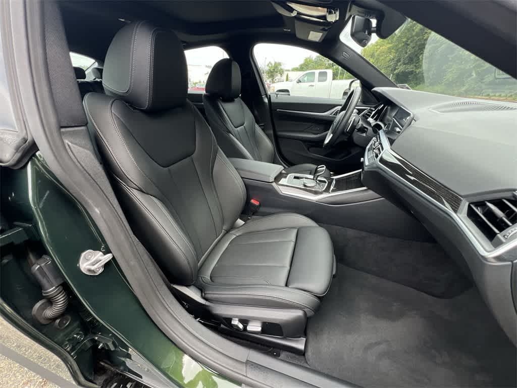 Thumbnail: 2023 BMW 4 Series - 22