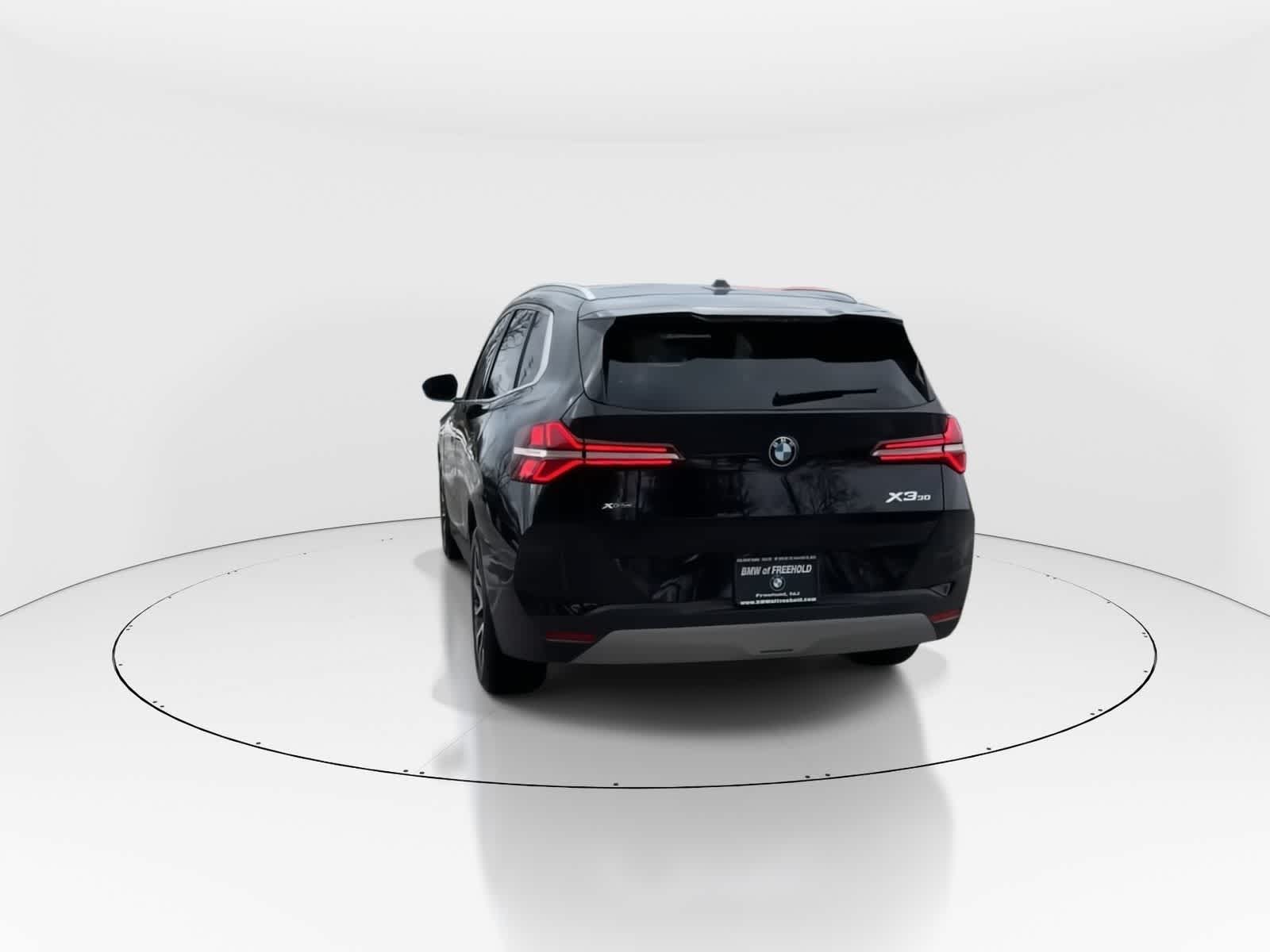 Thumbnail: 2025 BMW X3 - 8