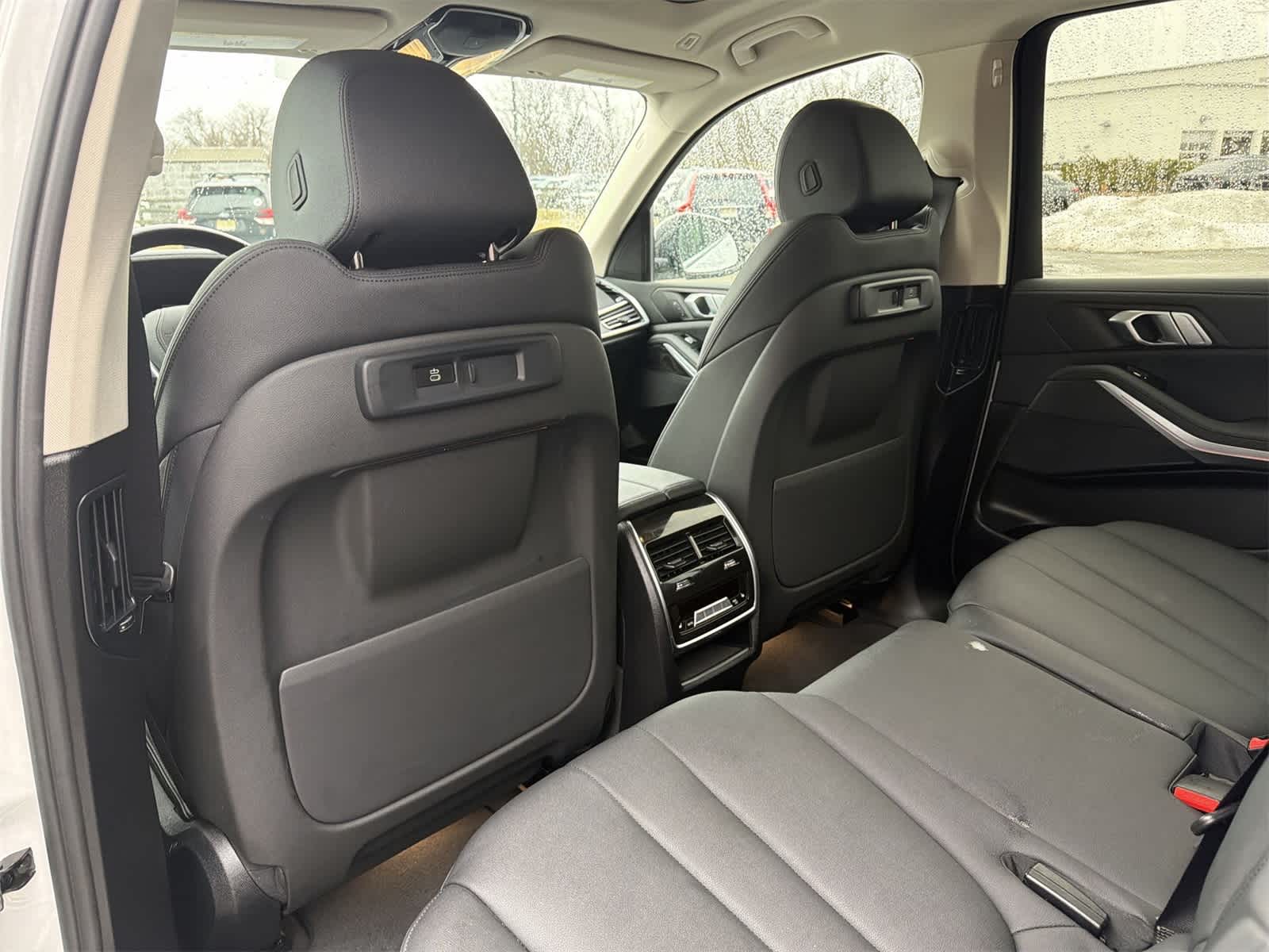 Thumbnail: 2021 BMW X7 - 20