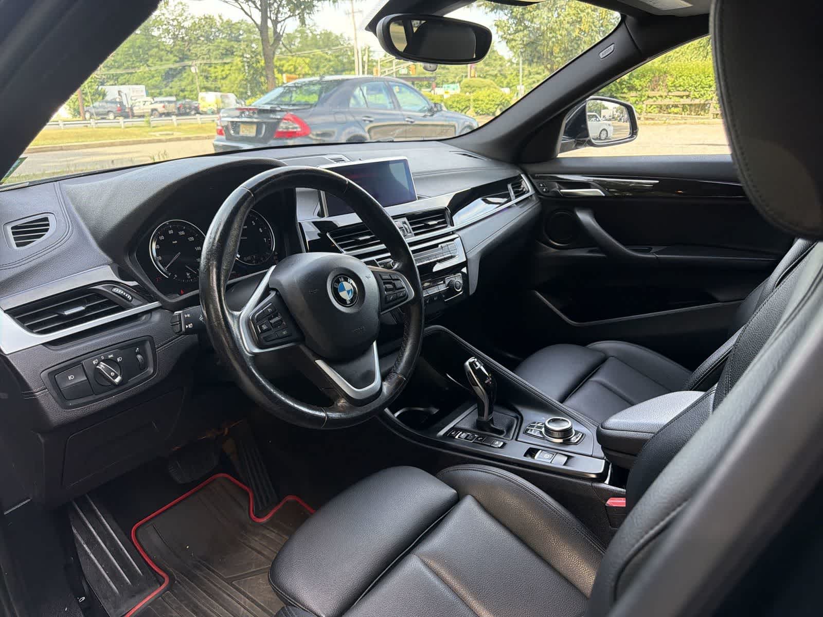 Thumbnail: 2020 BMW X2 - 10