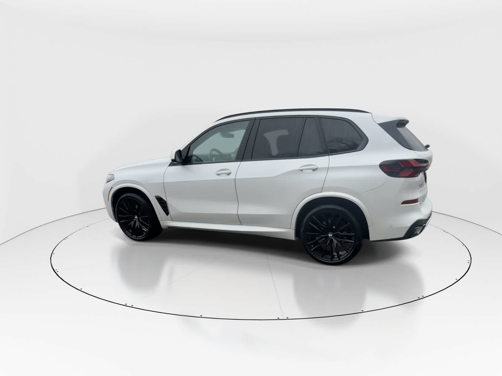 Thumbnail: 2025 BMW X5 - 5