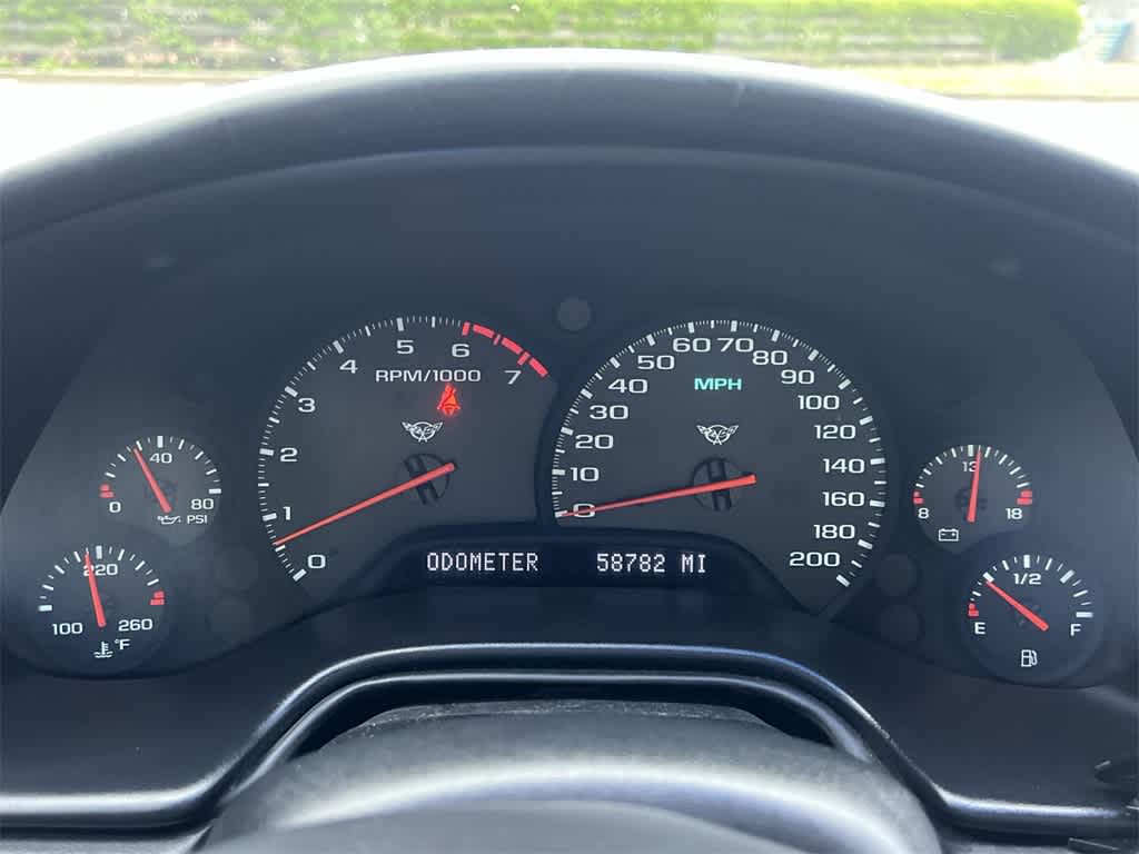 2001 Chevrolet Corvette Base 24