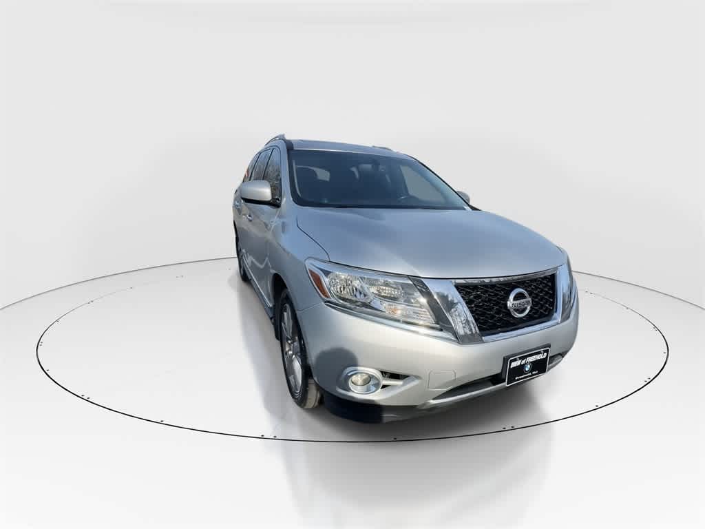 Thumbnail: 2015 Nissan Pathfinder - 3