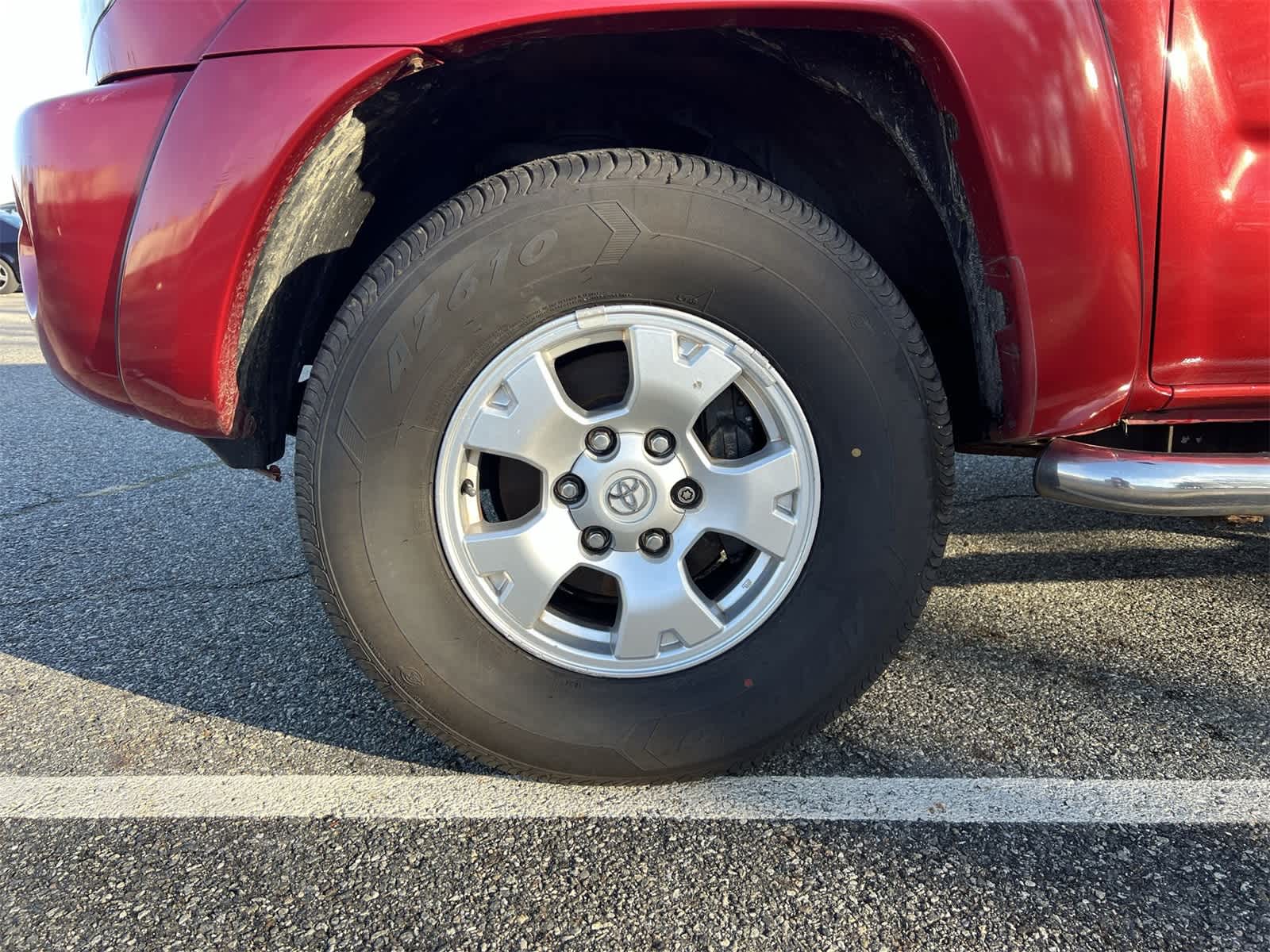 Thumbnail: 2010 Toyota Tacoma - 16