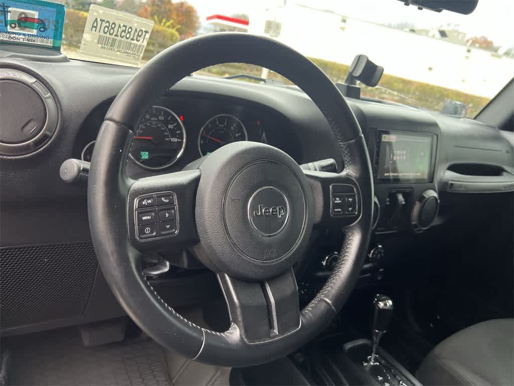 Thumbnail: 2016 Jeep Wrangler - 23
