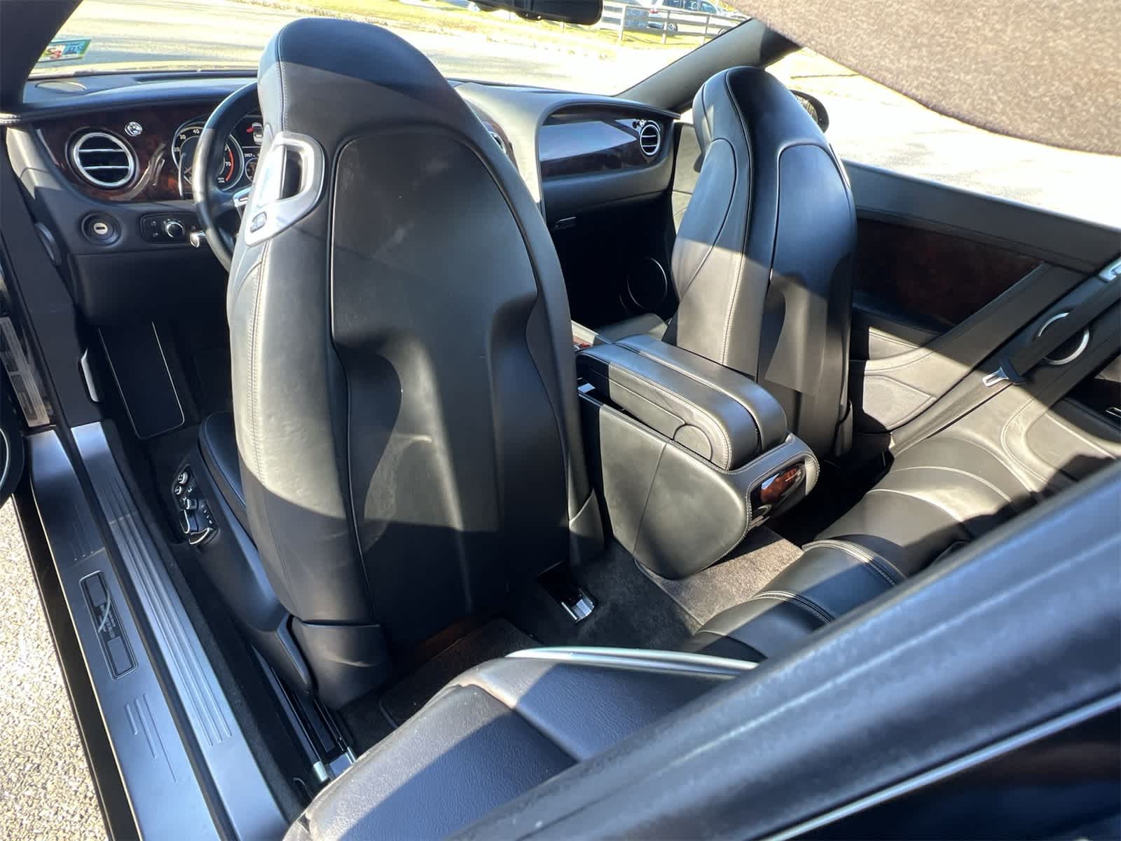 Thumbnail: 2013 Bentley Continental - 20