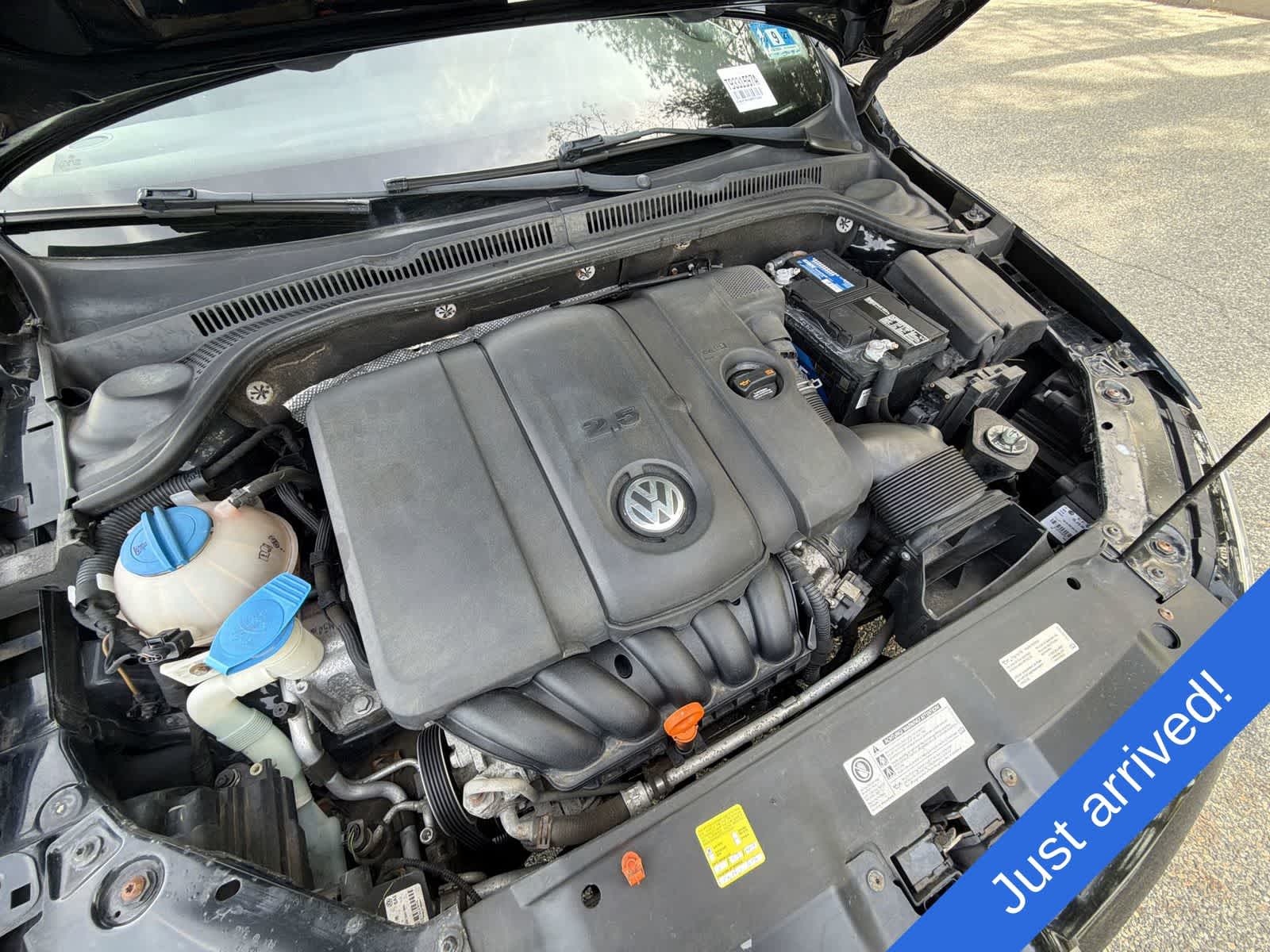 Thumbnail: 2013 Volkswagen Jetta - 17