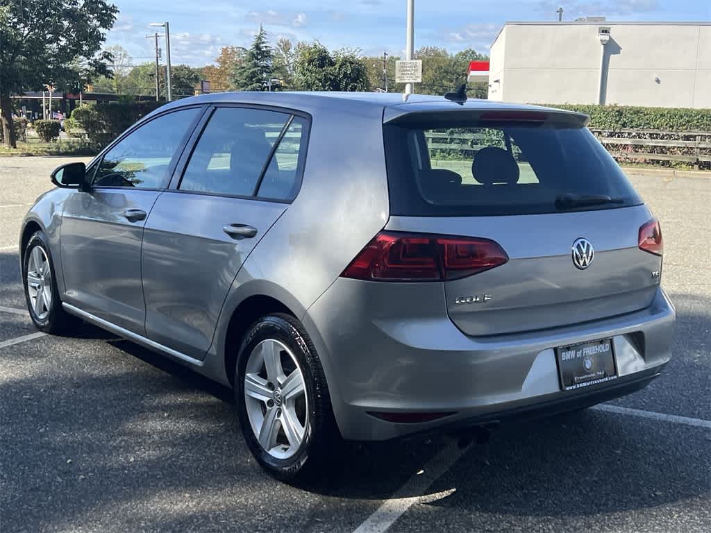 Thumbnail: 2017 Volkswagen Golf - 12
