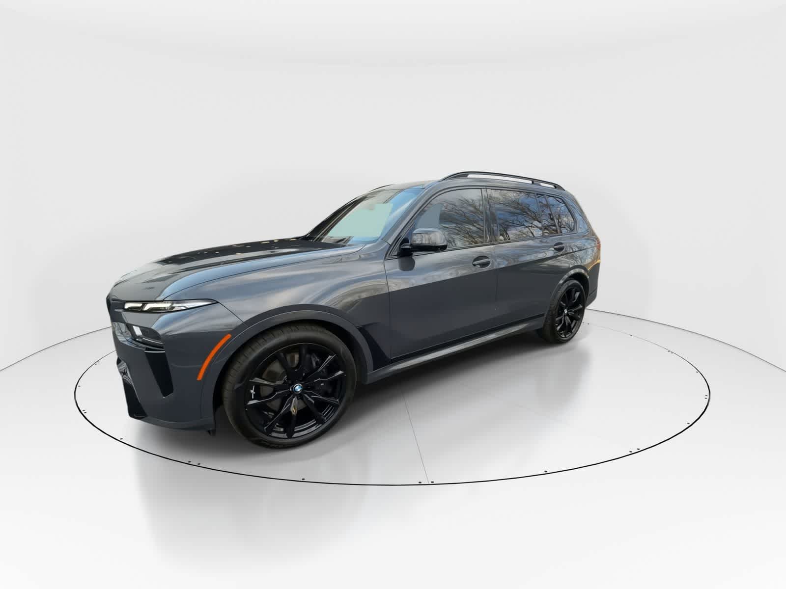 Thumbnail: 2024 BMW X7 - 4