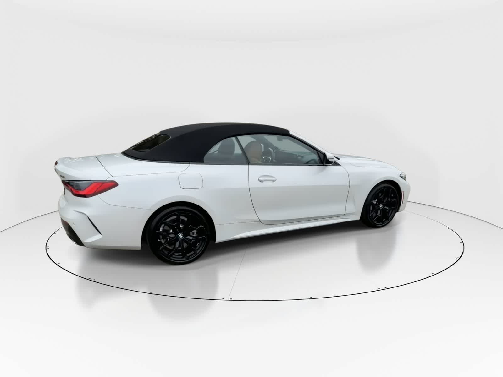 Thumbnail: 2026 BMW 4 Series - 8