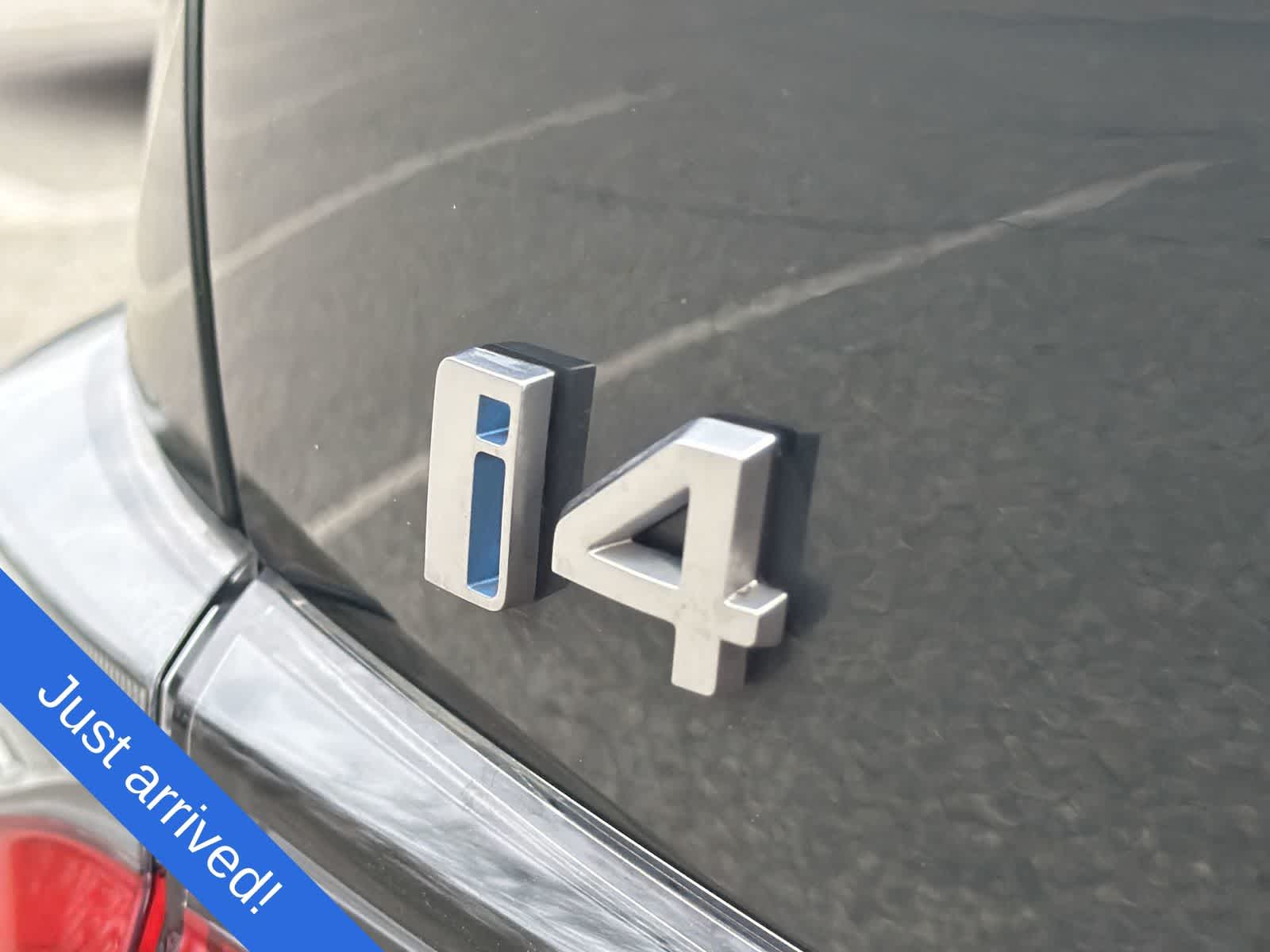 Thumbnail: 2023 BMW i4 - 15