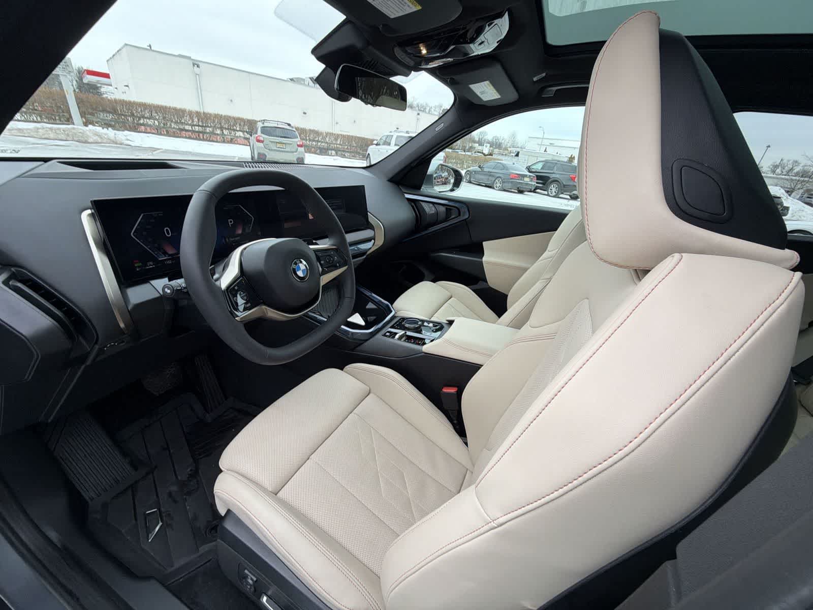 Thumbnail: 2025 BMW X3 - 10